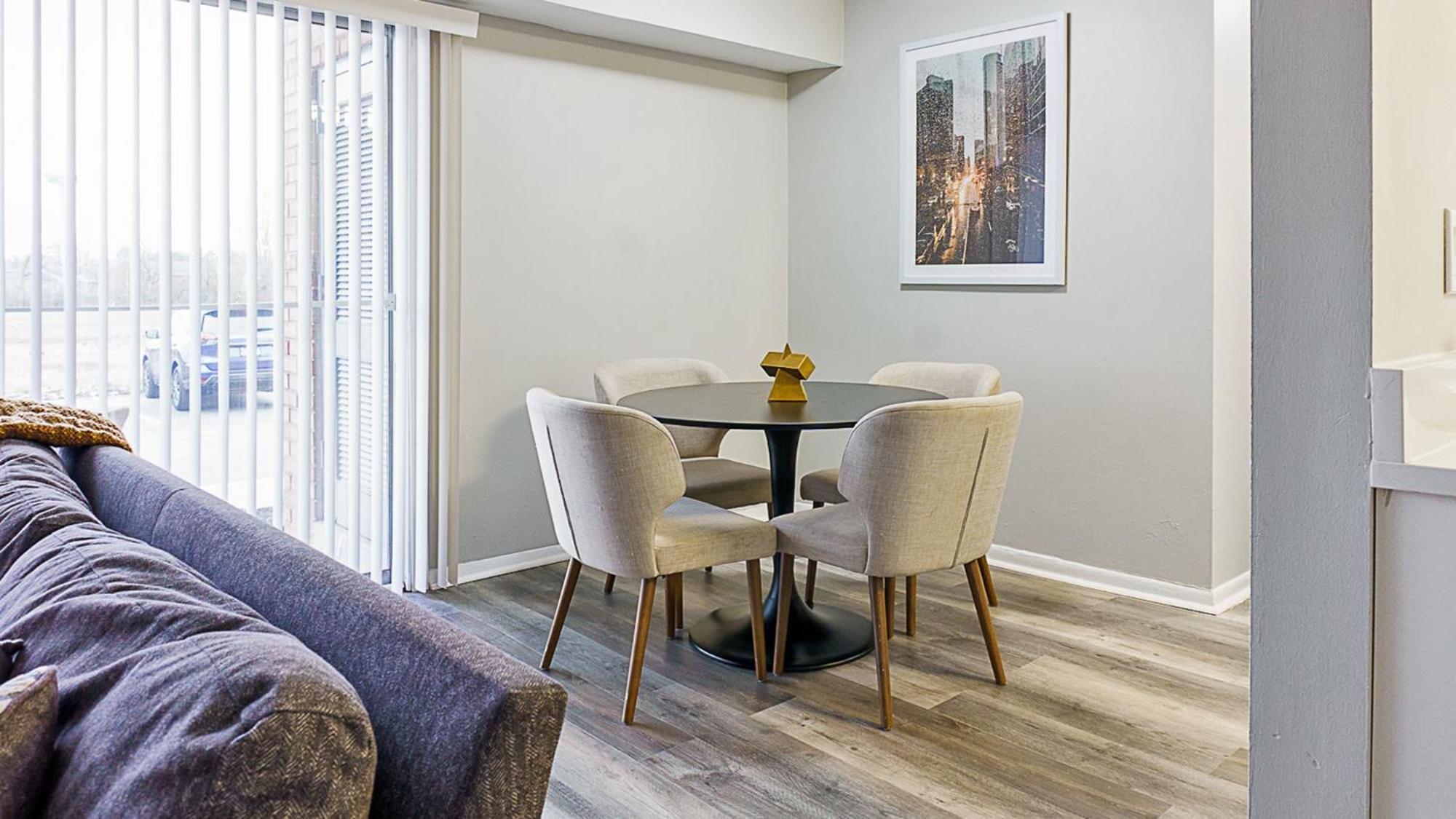 Fountain Parc Apartments By Barsala Indianapolis Phòng bức ảnh